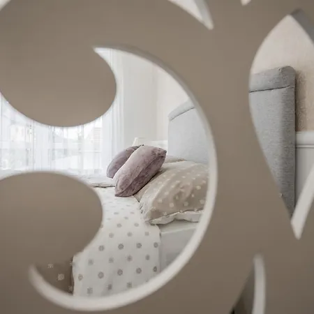 Katica Szallas Apartment *