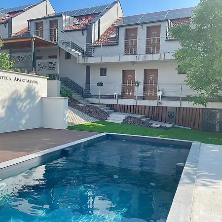 Katica Szallas Appartement Balatonkenese