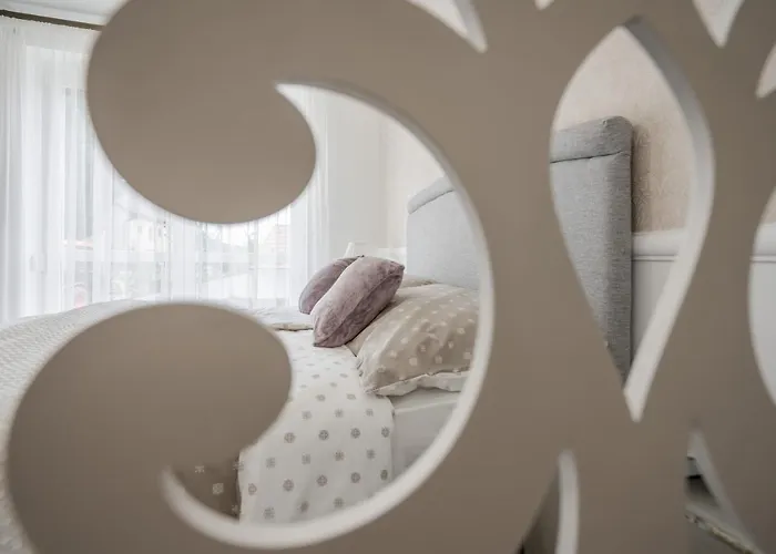 Katica Szallas Apartament *